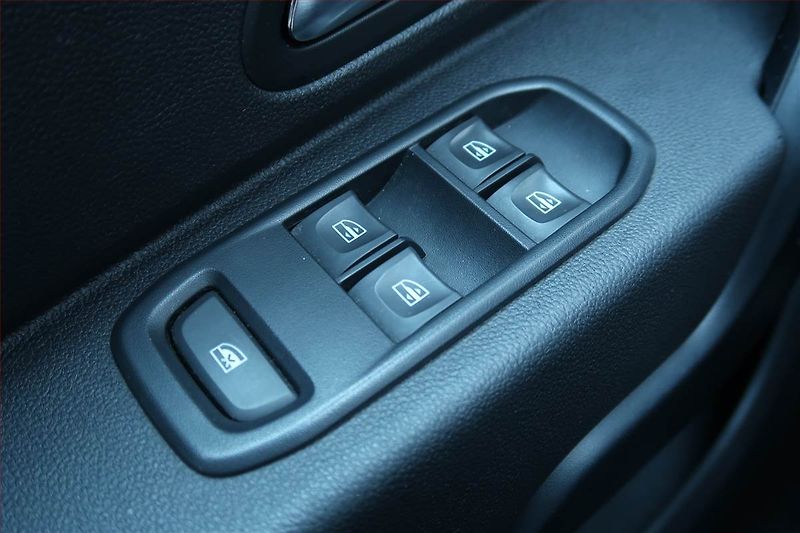 Dacia Duster (2020) 1.0 TCe, Serv.kniha, Tempomat - fotka 13 z 19