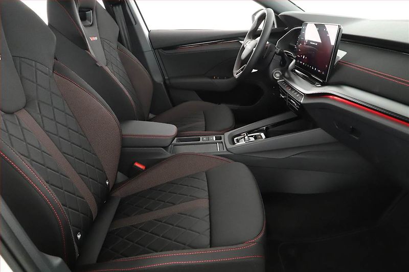 Škoda Octavia (2025) RS 2.0 TSI, ACC, Matrix, Tažné - fotka 7 z 26