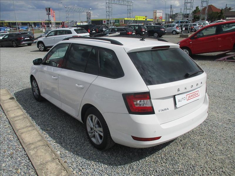 Škoda Fabia 1,0 TSI, klima,servis,DPH,CZ, - fotka 6 z 30