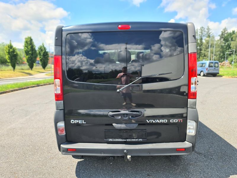 Opel Vivaro (2011) 2.0 CDTi 84-KW 8-MÍST KLIMA TE - fotka 8 z 39