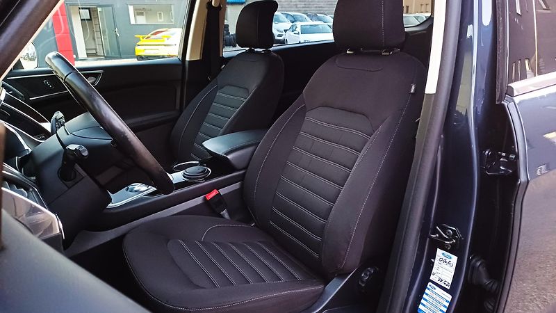 Ford Galaxy 2.0 140kW EcoBlue AWD TITANIUM - fotka 27 z 50