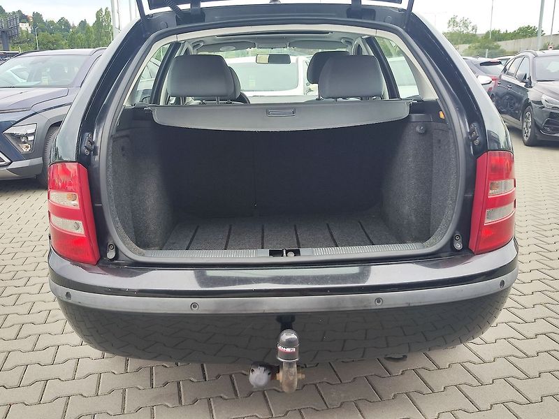 Škoda Fabia 1.4i 16V/55kW Comfort - fotka 9 z 22