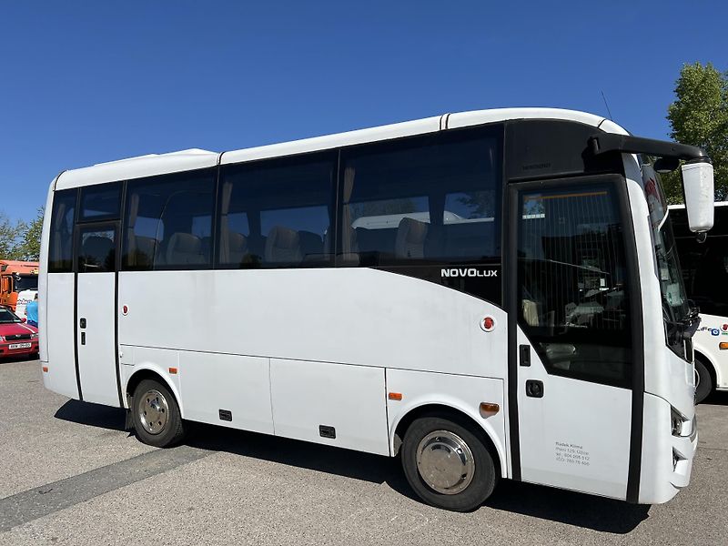 Isuzu Novo Lux EEV - fotka 2 z 10