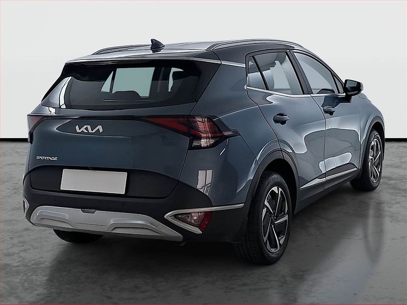 Kia Sportage (2023) 1.6 T-GDI - fotka 5 z 17