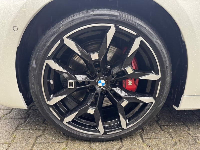 BMW Řada 4 M440i xD M-Sport Pro Šíbr 360 - fotka 8 z 23