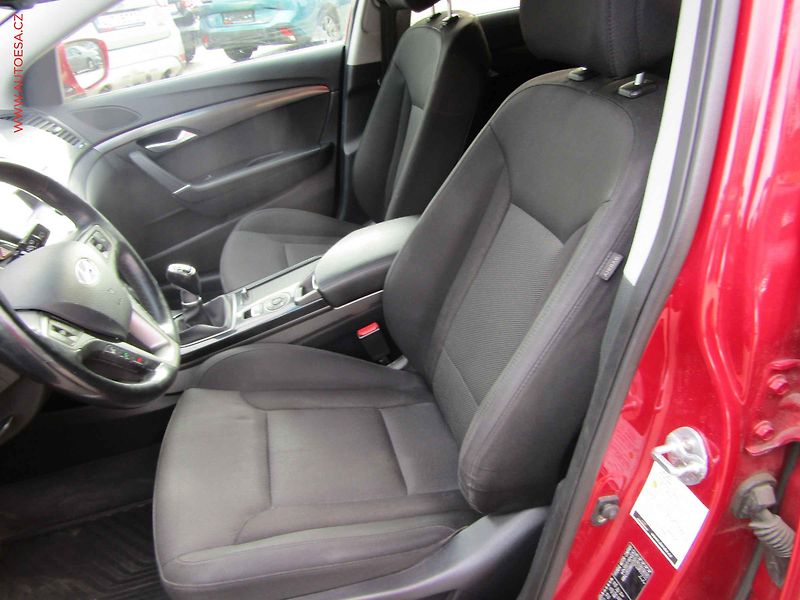 Hyundai i40 (2019) 1.6CRDi, 1.maj,ČR, servis - fotka 9 z 22