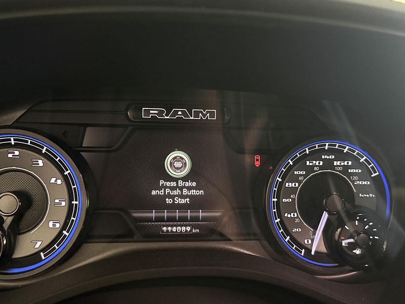 Dodge RAM (2023) 1500 Limited 5.7 HEMI LPG DPH - fotka 15 z 15