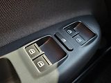 Škoda Octavia 2.0 TDi 103kW SCOUT 4x4 - náhled 17