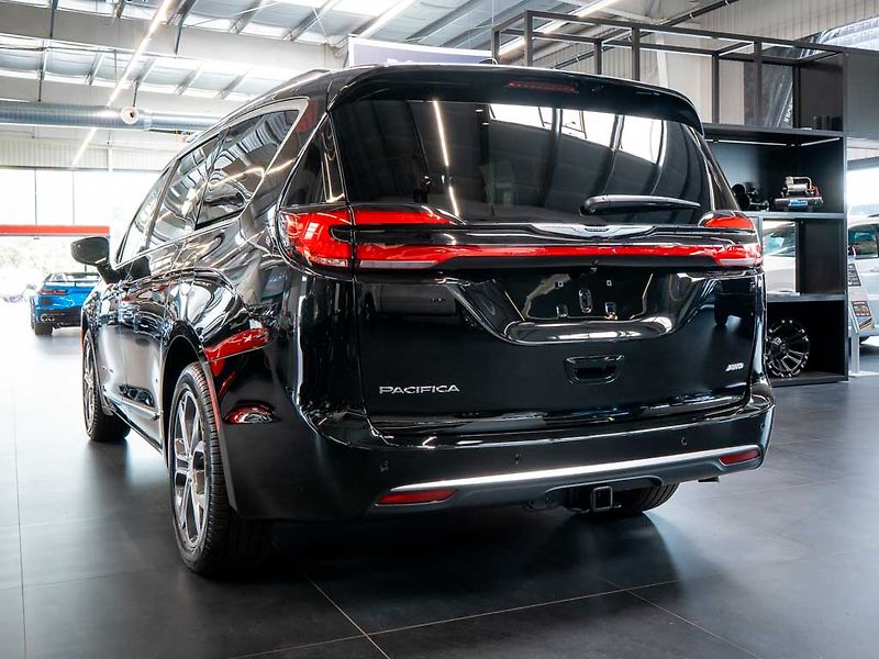 Chrysler Pacifica (2026) 3.6 V6 Pinnacle AWD 2x LCD - fotka 4 z 42