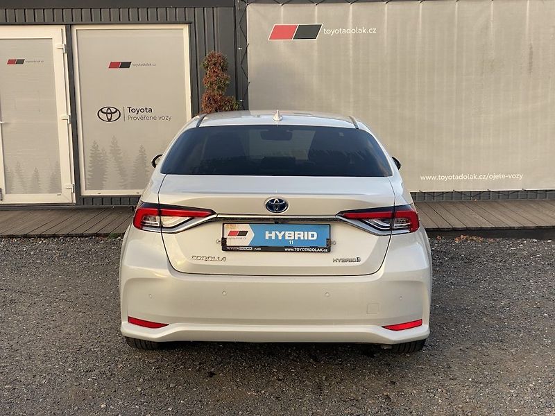 Toyota Corolla 1.8HSD, ČR, StyleTech, DPH - fotka 7 z 15