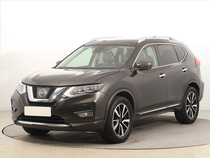 Nissan X-Trail (2017) 2.0 dCi, 4X4, Kůže, Navi - fotka 2 z 14