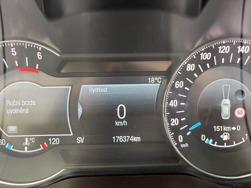 Ford S-MAX Titanium 7-míst záruka od - fotka 13 z 20