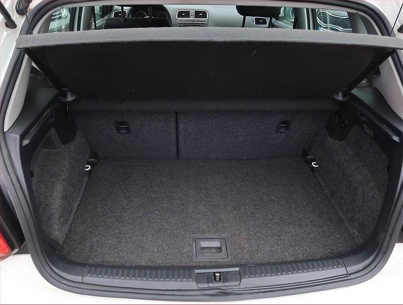 Volkswagen Polo (2010) 1.2 12V, Serv.kniha - fotka 13 z 14