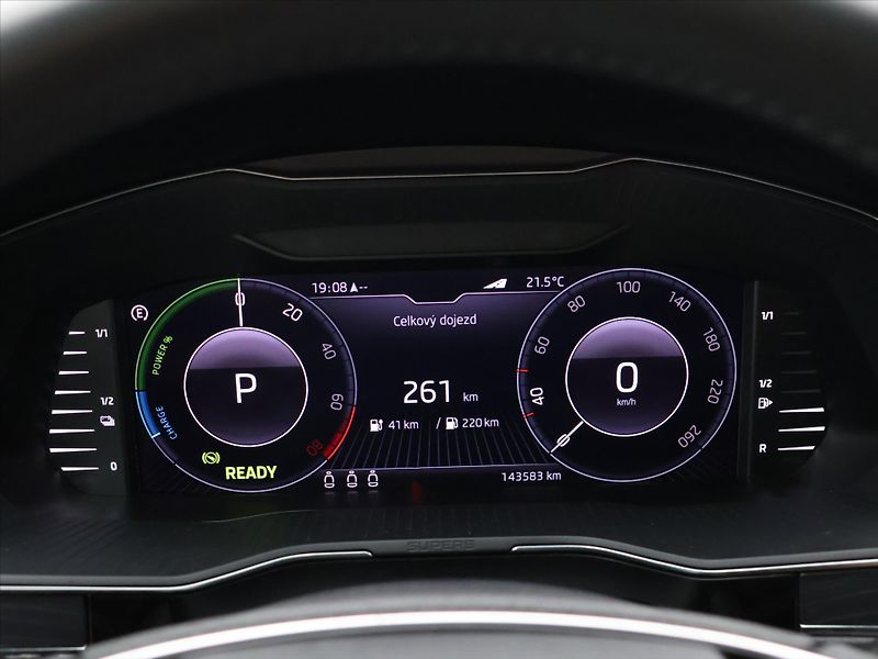 Škoda Superb iV 1,4 TSI 115kW Style DSG CZ - fotka 15 z 30