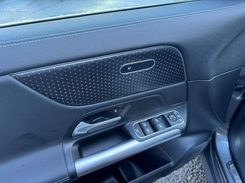 Mercedes-Benz EQA 250+, 1.majitel, CZ - fotka 9 z 23