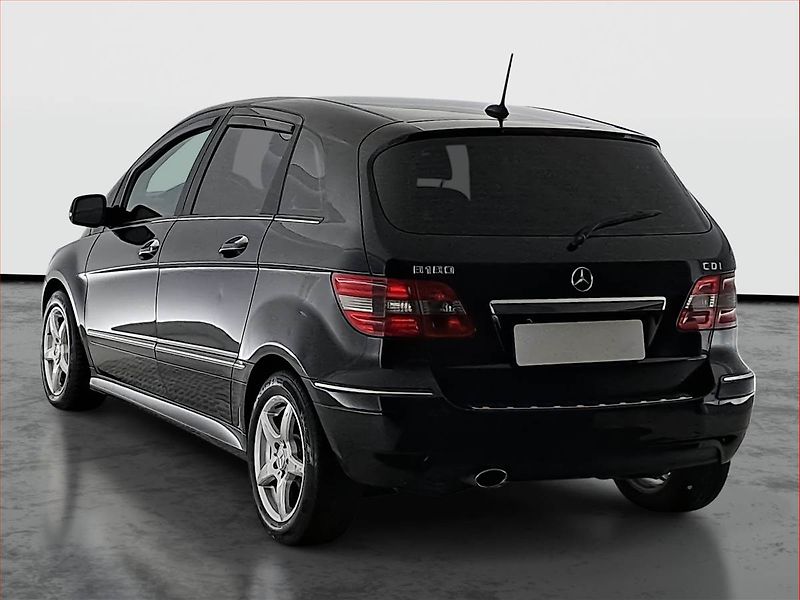 Mercedes-Benz Třídy B (2011) B 180 CDI - fotka 4 z 15