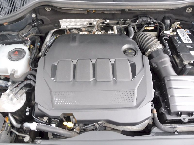 Škoda Karoq (2022) Ambition 2,0 TDI 110kW - fotka 23 z 28