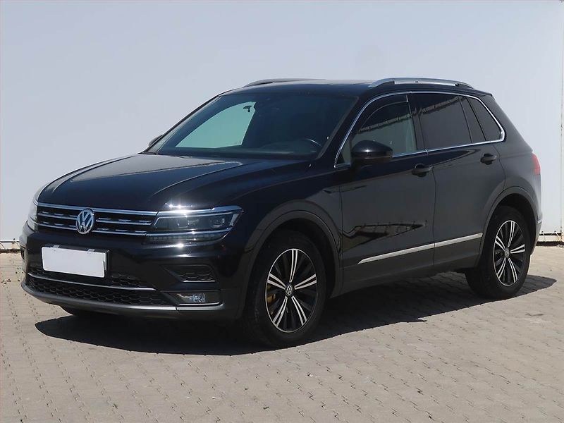 Volkswagen Tiguan (2017) Highline 2.0 BiTDI, 4X4 - fotka 2 z 16