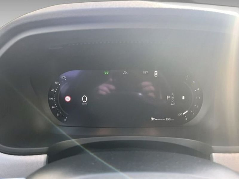 Volvo V90 CC B4 AWD Core NezTop Tažné - fotka 15 z 20