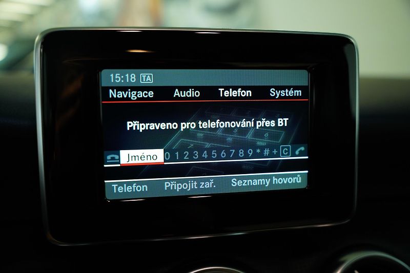 Mercedes-Benz Třídy A - fotka 21 z 28