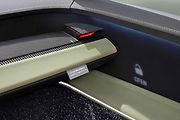 Ventilace bude difúzní po celé šířce palubní desky, ale v případě potřeby se vysunou přídavné 