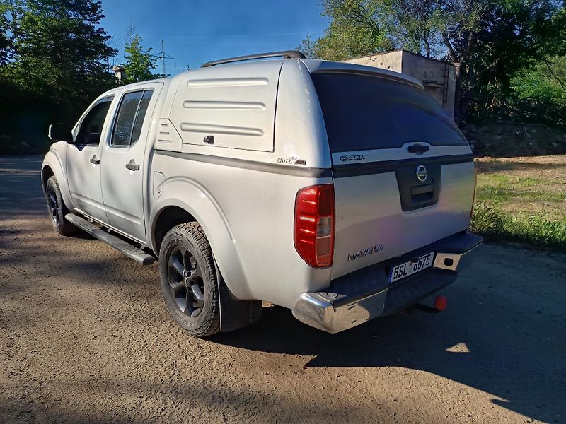Nissan Navara (2010) - fotka 14 z 33