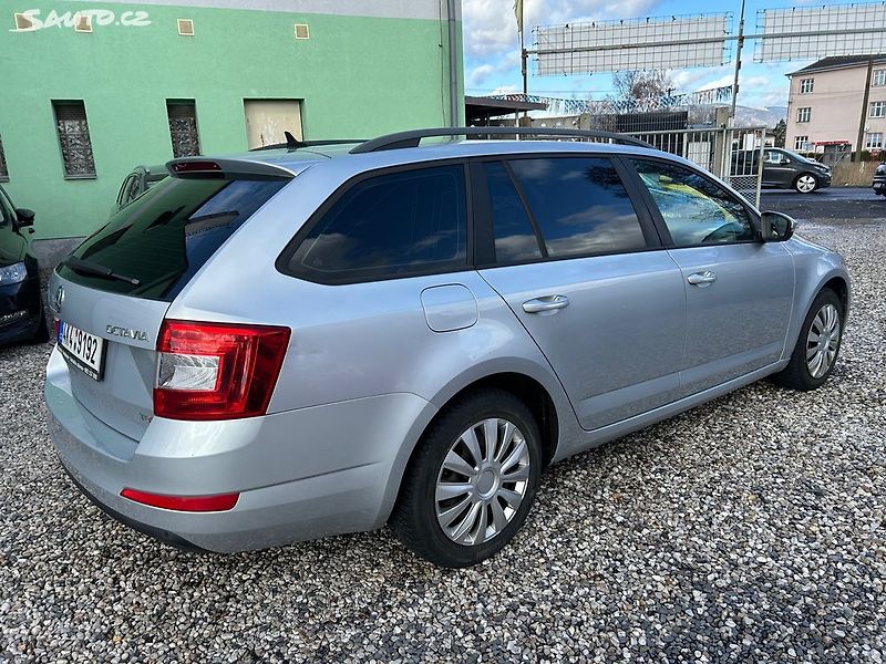 Škoda Octavia (2013) 2.0 TDi 110 KW - fotka 5 z 27
