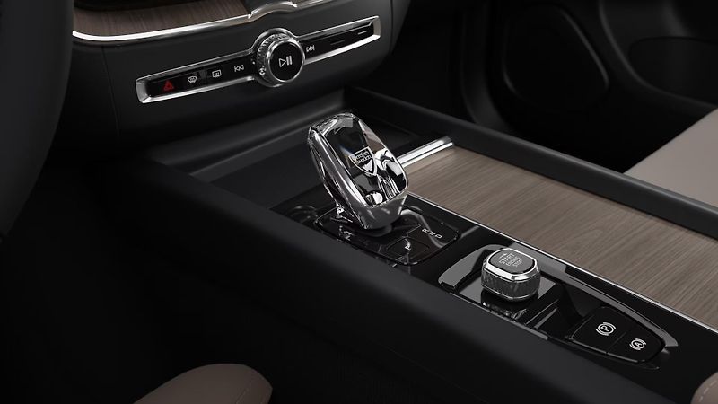 Volvo XC60 (2026) B5 AWD AUT BRIGHT PLUS  - fotka 11 z 11