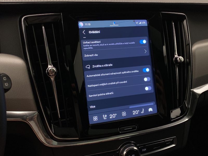 Volvo V90 T6 AWD RECHARGE DARK PLUS AUT - fotka 52 z 62