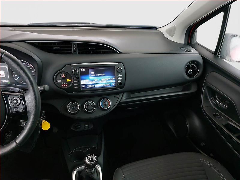 Toyota Yaris (2018) 1.5 Dual VVT-i, ČR,1.maj - fotka 8 z 19