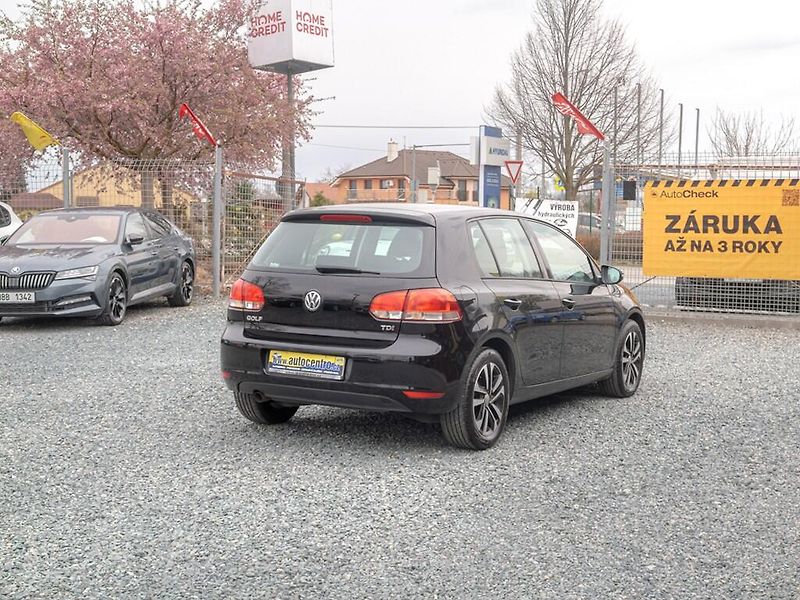 Volkswagen Golf (2012) 1.6TDI 77KW – SERVIS - fotka 5 z 46