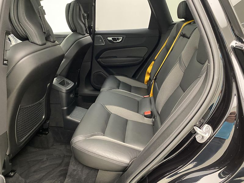Volvo XC60 AWD POLESTAR AUT CZ 1.maj - fotka 5 z 65