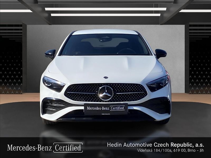 Mercedes-Benz Třídy A A 200 AMG sedan - fotka 8 z 27