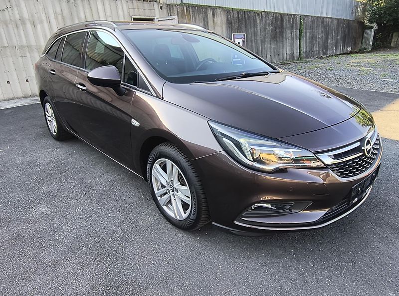 Opel Astra - fotka 8 z 60