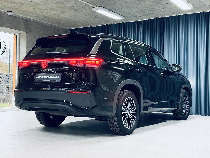 Volkswagen Tayron (2025) 2.0*TDi*4M*ZÁRUKA*¨7M*IQ-Light - fotka 9 z 41