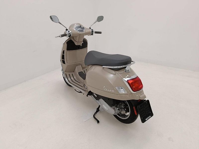 Vespa GTS 125 (2025) E5+ Beige Avvolegente 2025 (sl - fotka 6 z 9