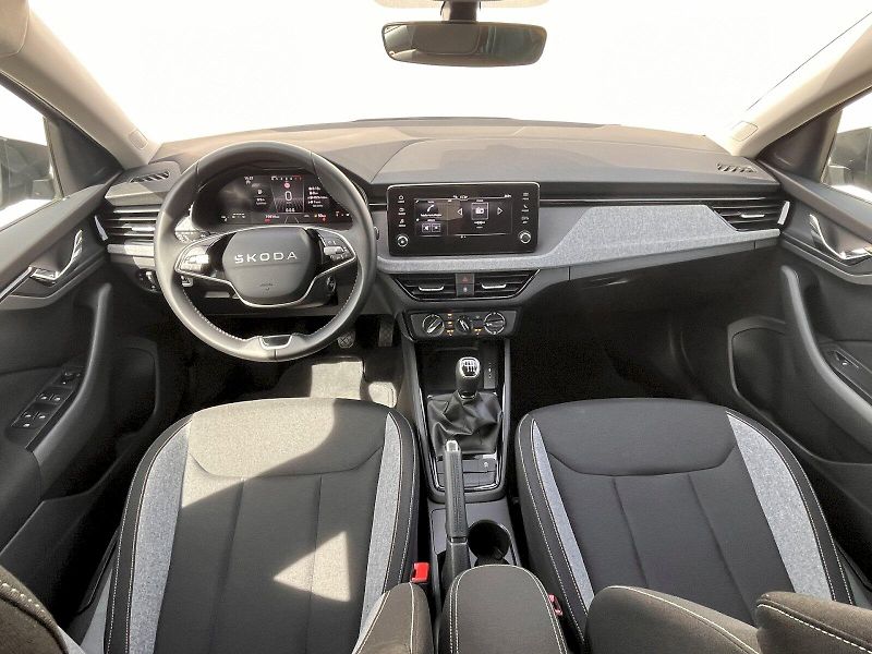 Škoda Scala (2025) 1,0TSI 85KW SELECTION - fotka 5 z 24