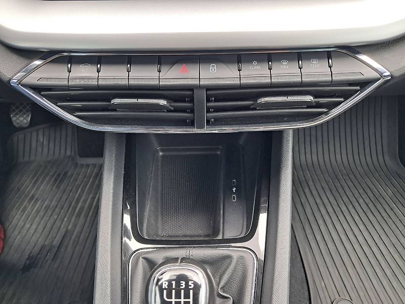 Škoda Octavia (2020) IV COMIBI STYLE 2.0 TDI / 85 k - fotka 13 z 28