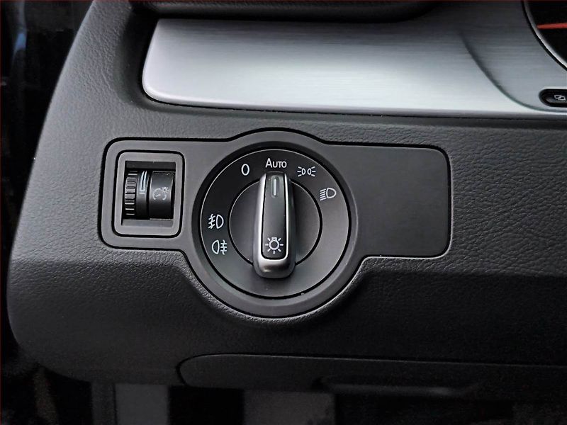 Volkswagen CC (2012) 2.0 TDI, Automat, Navi - fotka 18 z 18