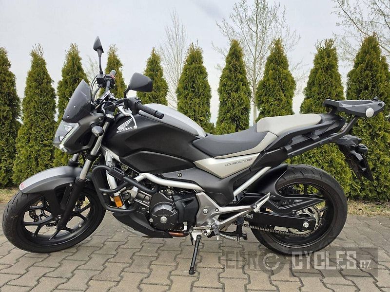 Honda NC 750 S ABS (2018) - fotka 13 z 17