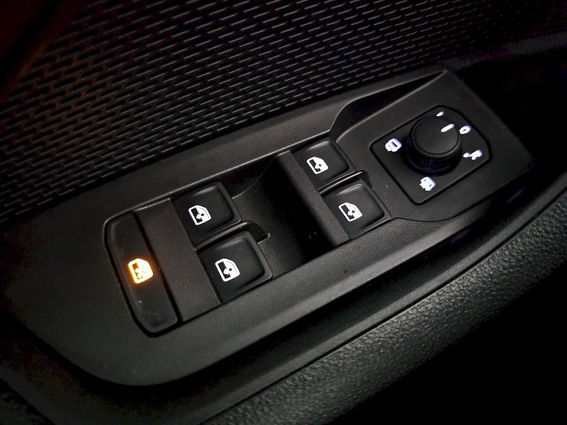 Škoda Octavia (2025) 1.5TSI 85kW SELECTION - fotka 11 z 20