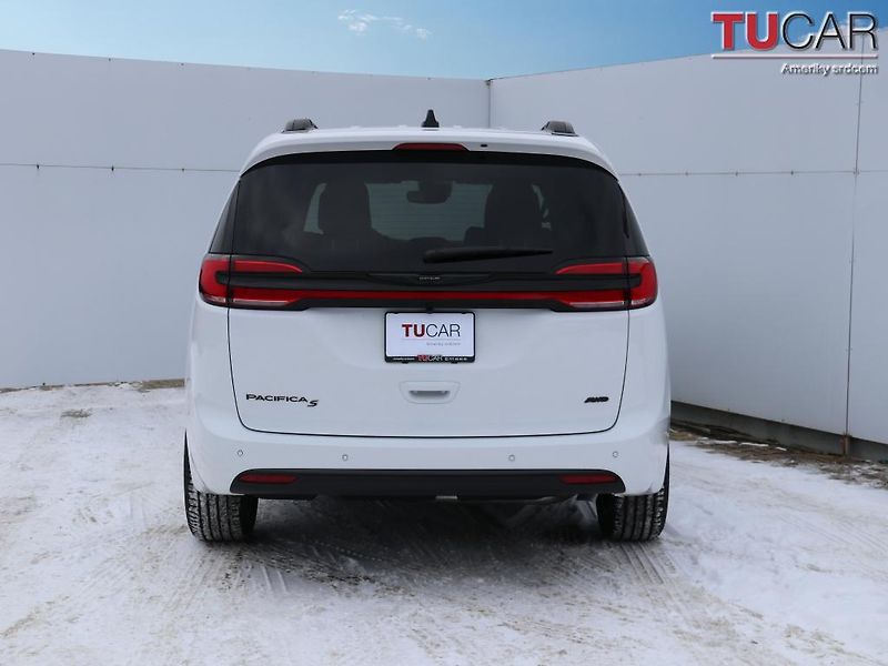 Chrysler Pacifica (2026) Select AWD 3.6 V6 - fotka 6 z 62
