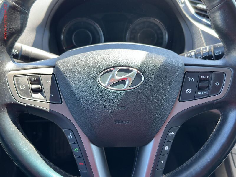 Hyundai i40 (2015) 1.7 CRDi, ČR, AC, park.asist - fotka 13 z 20