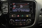 Mitsubishi Outlander 2,0 i Plus 4x4 PHEV Hybrid - náhled 22