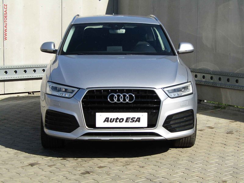 Audi Q3 (2015) 1.4TFSi, AT, kamera - fotka 2 z 20