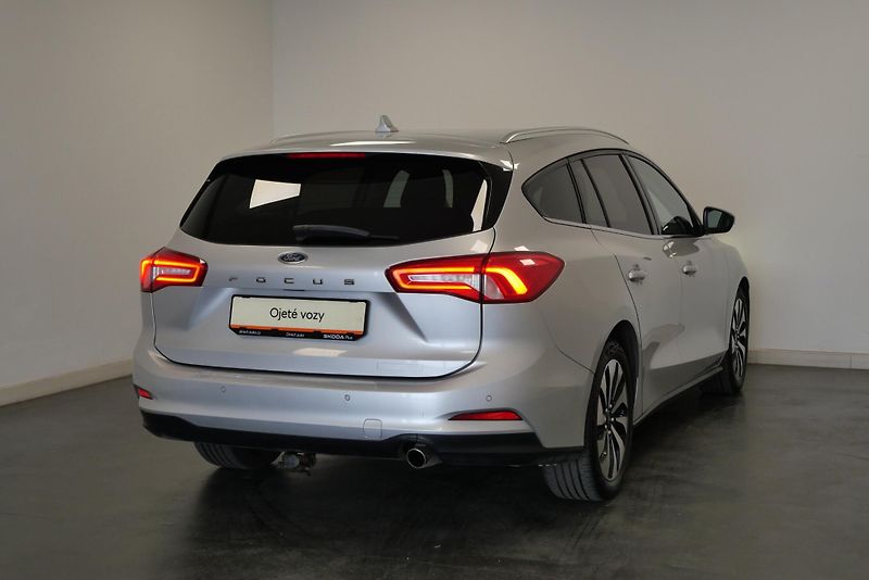 Ford Focus - fotka 2 z 22