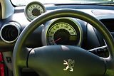 Peugeot 107 1.0i 68PS 5-dv. KLIMA-ZADÁNO! - náhled 19
