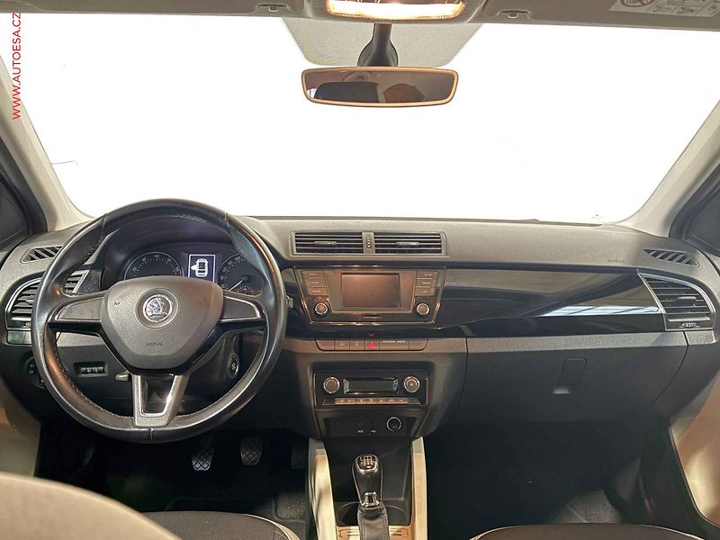 Škoda Fabia (2015) 1.2 TSI, ČR, AC, temp - fotka 8 z 14