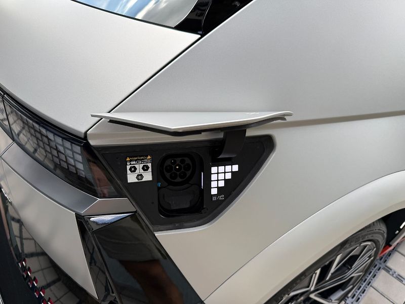 Hyundai Ioniq 5 N Everyday 84 kWh - fotka 9 z 42