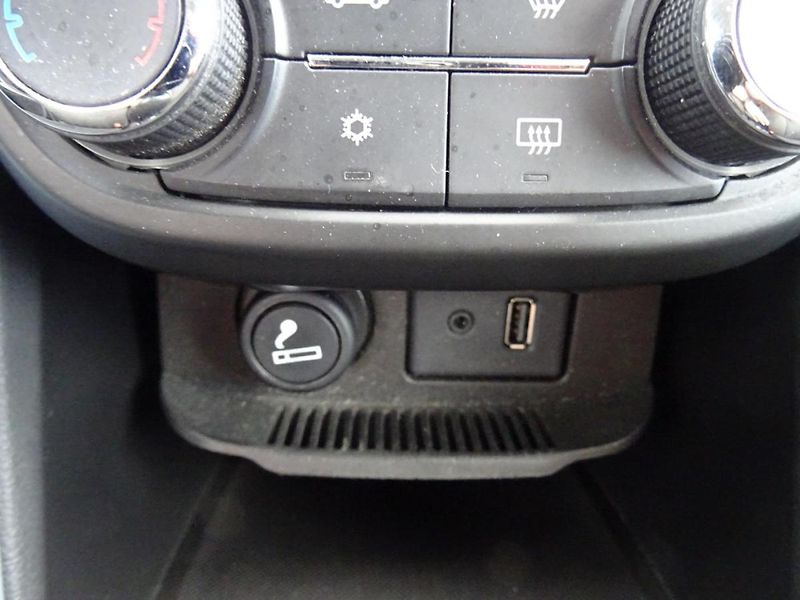 Opel Zafira 1,6 CNG Tourer Edition - fotka 23 z 31